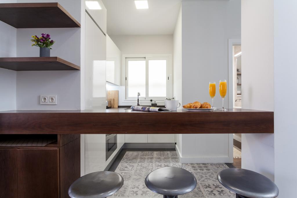 Stunning Boutique - Space Maison Apartments เซบีญา ภายนอก รูปภาพ