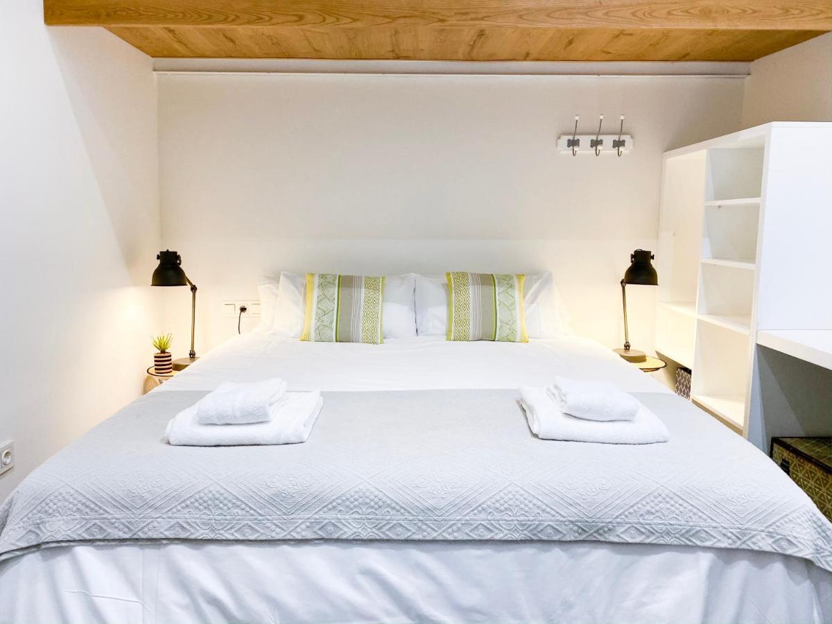 Stunning Boutique - Space Maison Apartments เซบีญา ภายนอก รูปภาพ